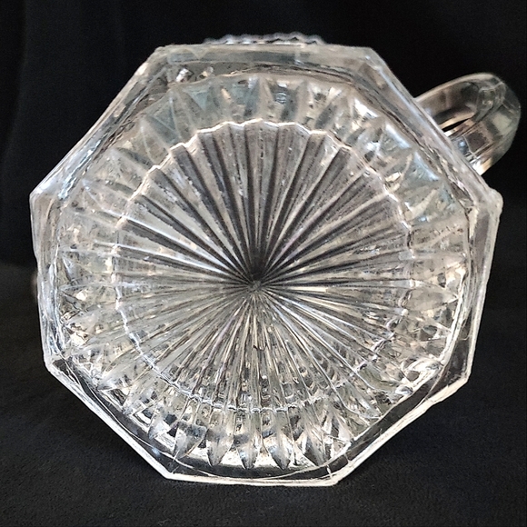 EAPG Spooner Vintage Pressed Glass Vintage Vase Higbee Pineapple Or Iris Pattern - Picture 6 of 15